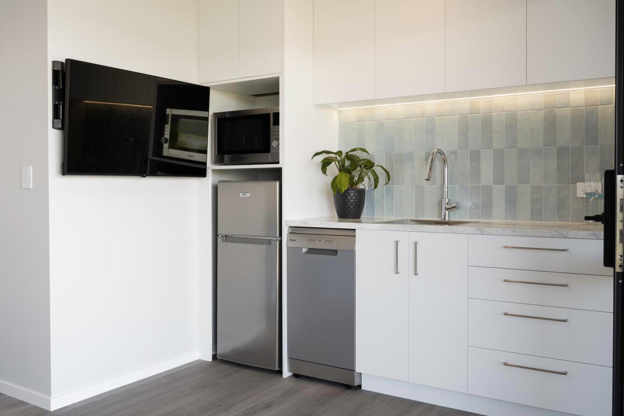 Pukehina Estuary Sunset Views Townhouse & Studio Εξωτερικό φωτογραφία